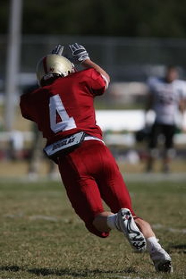 开云网页版-全国青少年跳水锦标赛在深圳火热进行，全国青少年跳水比赛