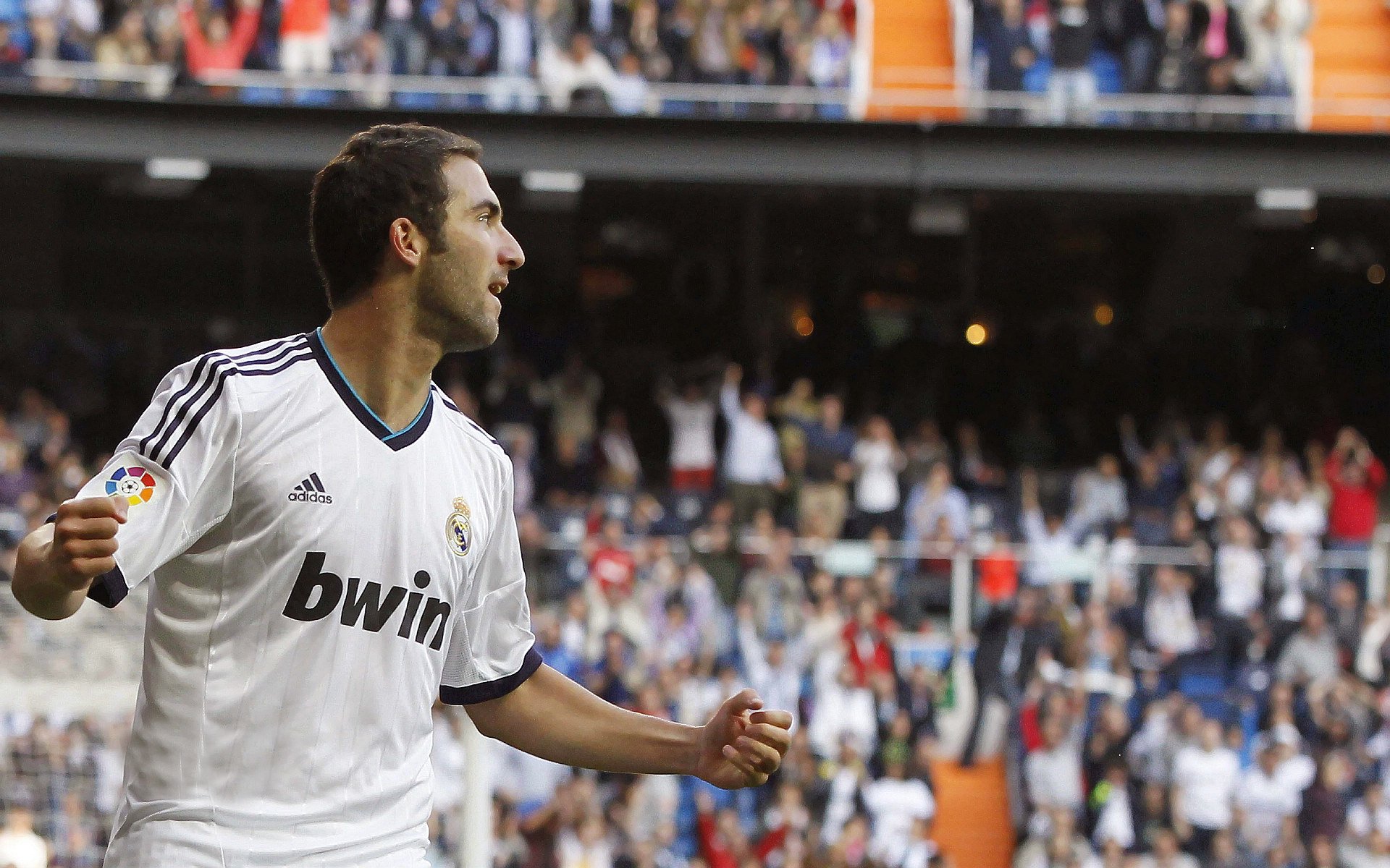 《堡垒之夜》未来都市官方赛季，创意与激战同在！